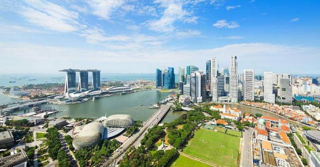 低齡留學(xué)家長(zhǎng)要不要陪讀？解讀各國(guó)陪讀政策！