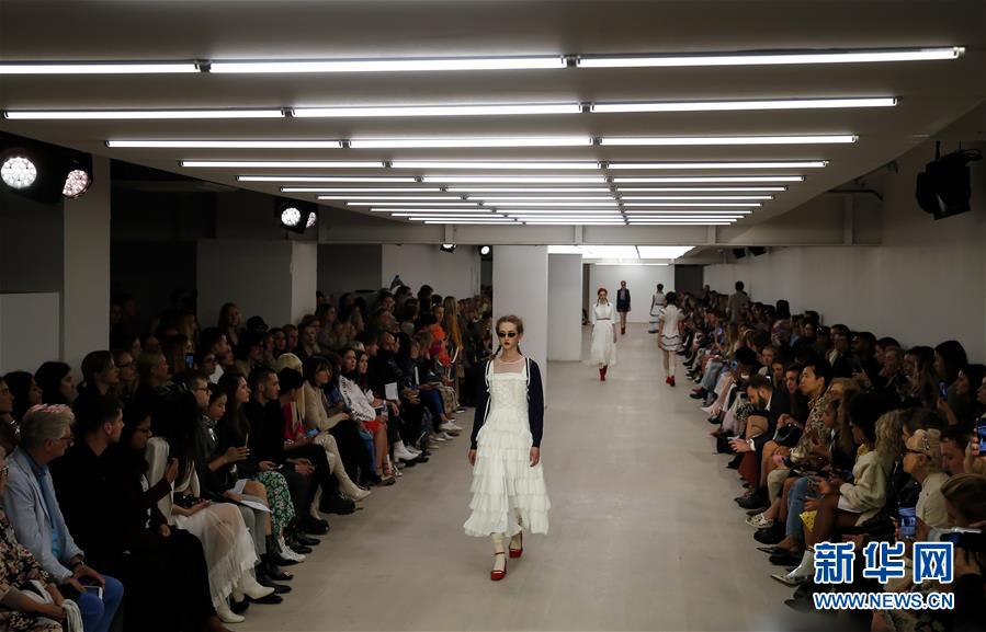 （國(guó)際）（5）2020倫敦春夏時(shí)裝周開幕